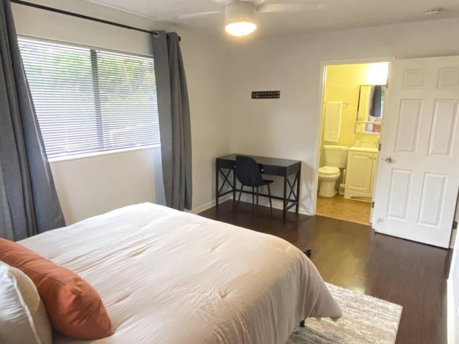 Peaceful, Private Master Bedroom With Own Bath Near Hilo, With Ac! Keaau ภายนอก รูปภาพ